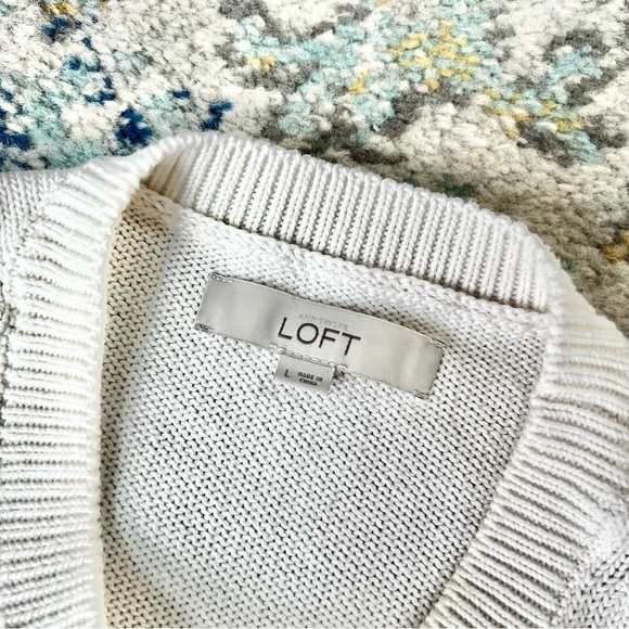 LOFT Cold Shoulder Cream Crew Neck Sweater Size L - Picture 6 of 7